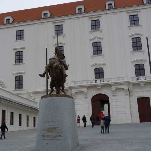 Equestrian statue of Svätopluk