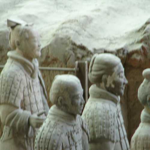 Qin Shi Huang Bing Ma Yong Bo Wu Guan - Emperor Qinshihuang's Mausoleum Site Museum
