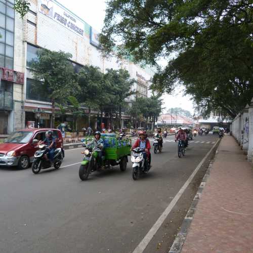 Бандунг, Индонезия