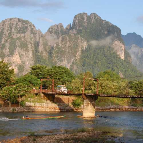 Ванг Вьенг, Лаос