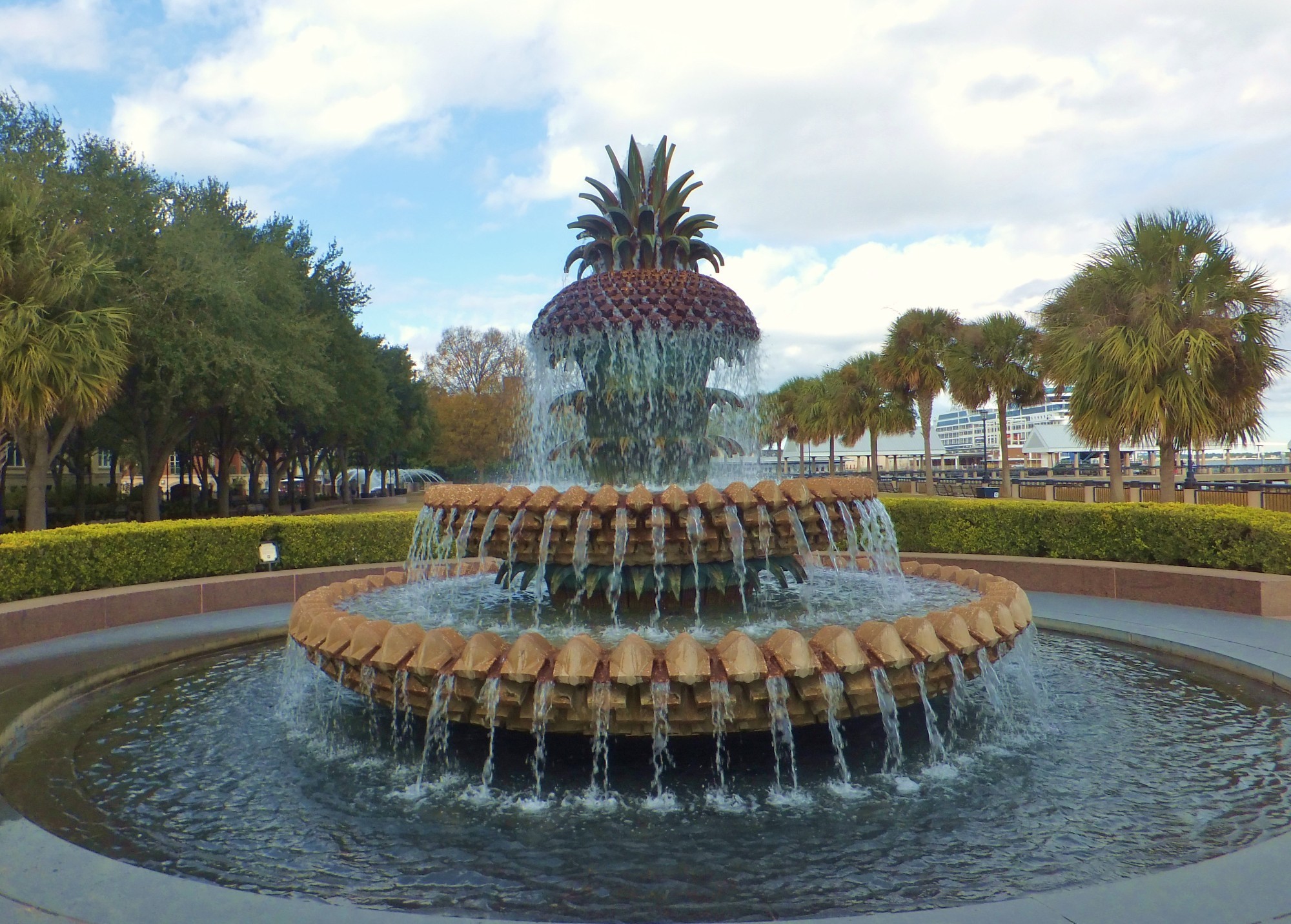 The Famous Waterfront PINEAPPLE Fountain