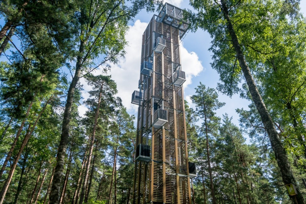 skatu tornis Dzintaru mezaparkā, Латвия