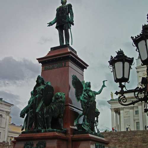 Statue of Alexander 11