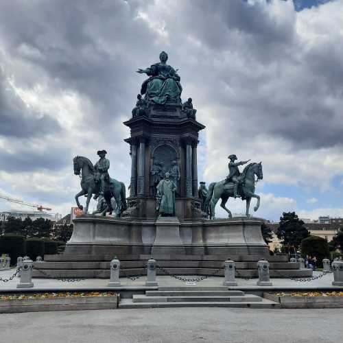 Площадь Марии Терезии, Австрия