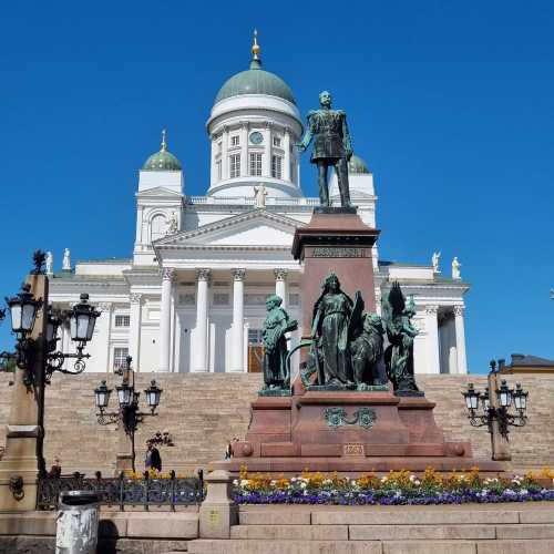 Helsingin tuomiokirkko, Finland