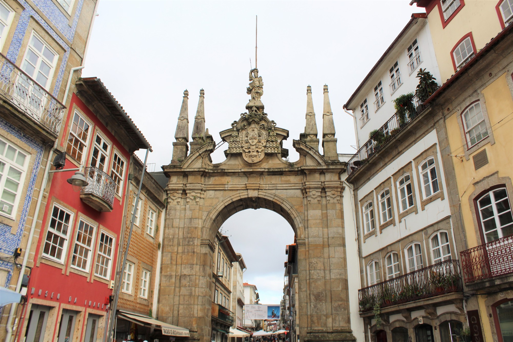 Arco da Porta Nova, Portugal