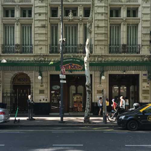 Gran Cafe Tortoni - Buenos Aires, Argentina
