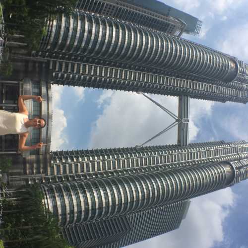 Башни Петронас, Малайзия