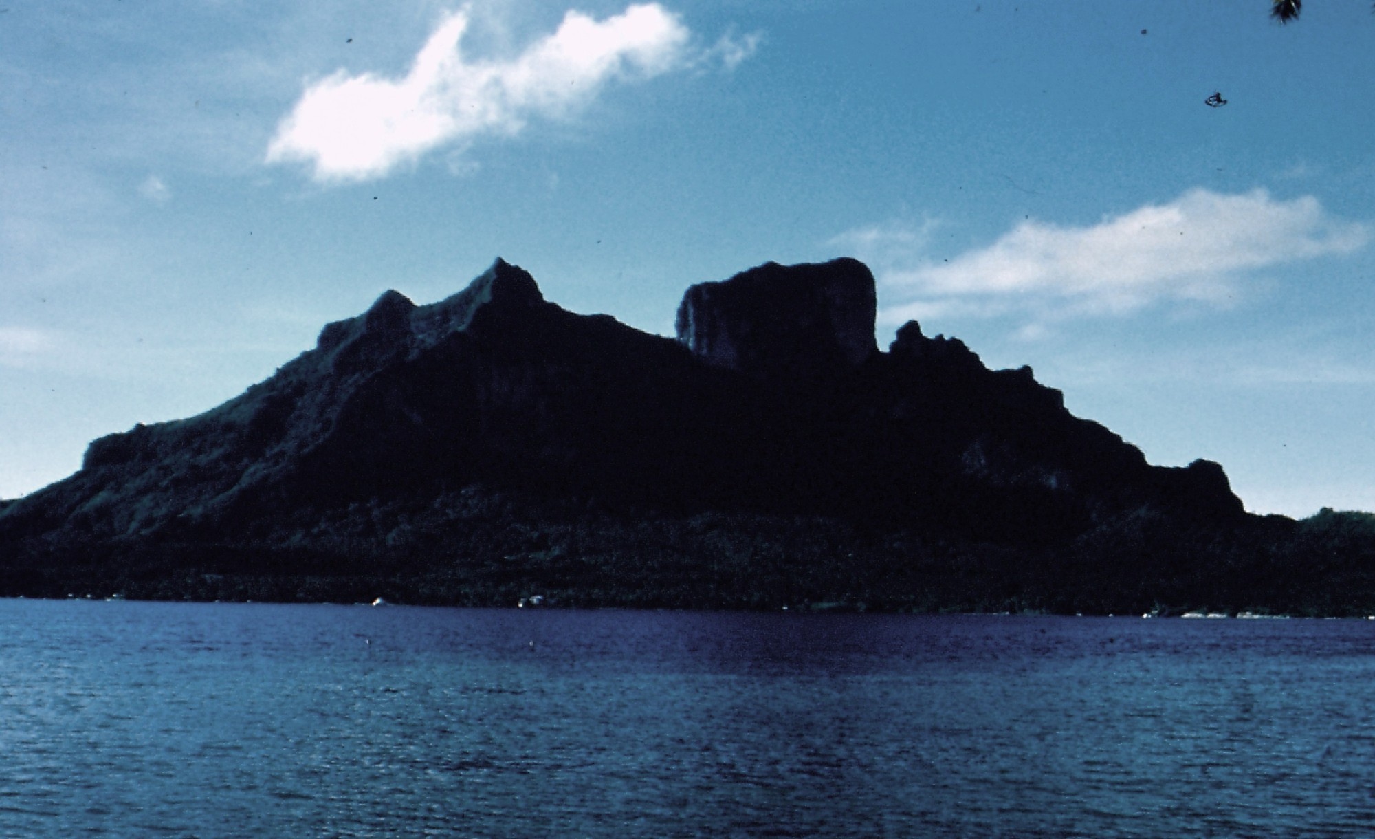Bora Bora. Mount Otemanu.